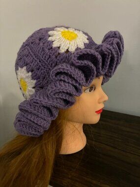 Handmade crochet ruffle hat NEW